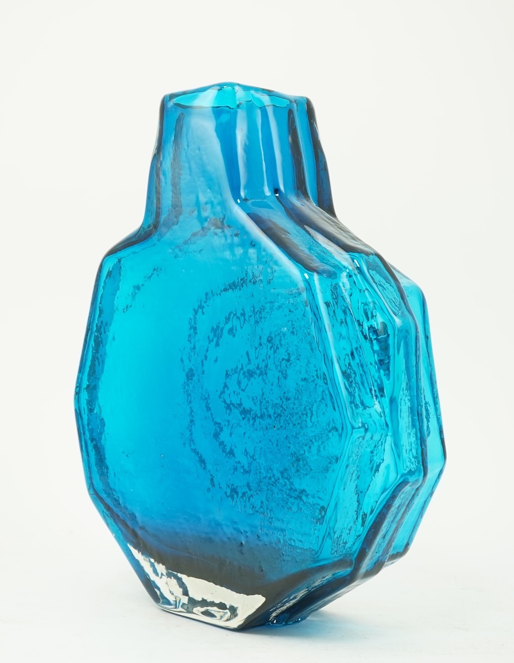 Whitefriars: A Textured range 'Banjo' vase designed by Geoffrey Baxter